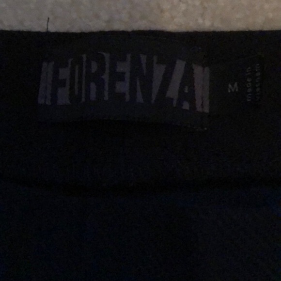 Forenza women’s thick black leggings - medium - Picture 3 of 4